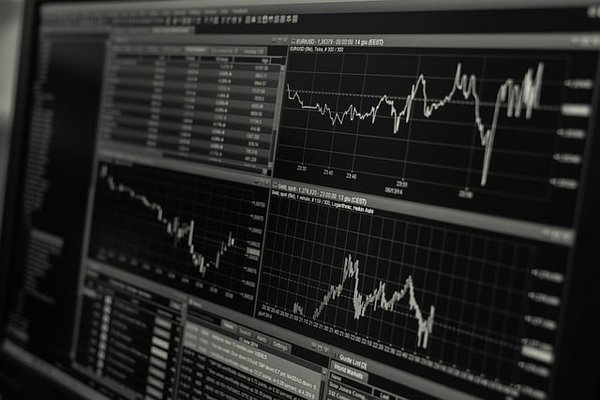Fondamentaux de la Comptabilité: Un Guide Essentiel pour les Entrepreneurs et les Indépendants